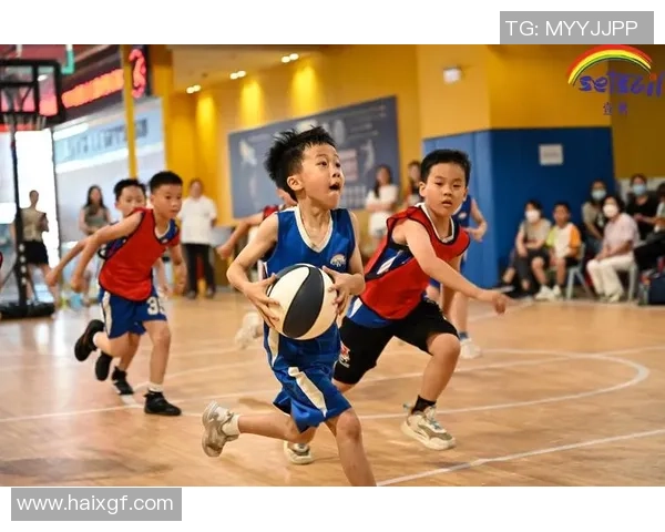 小小篮球梦在心中燃烧每一次投篮都是对未来的热爱与追求