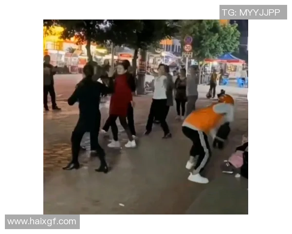 广场舞与篮球场的冲突引发的社会热议与反思